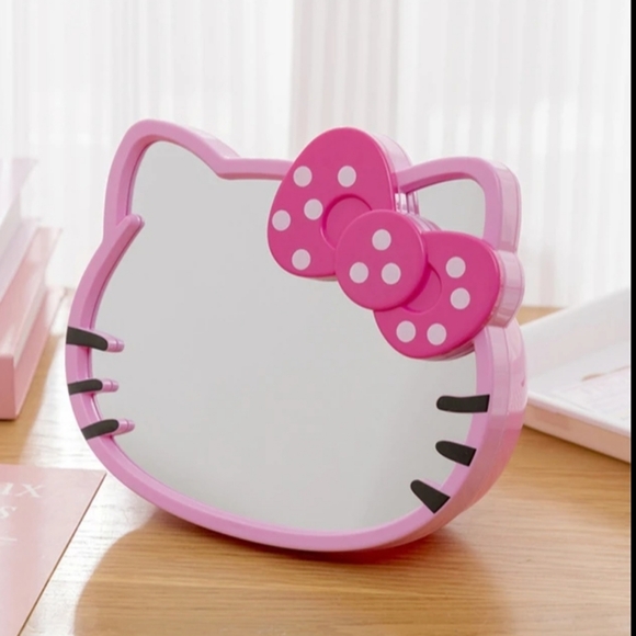 Hello Kitty Mirror w Brush Holder - Picture 2 of 13